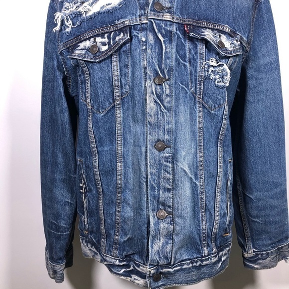 LEVI’S Distressed Trucker Denim Jean Jacket - Picture 5 of 14
